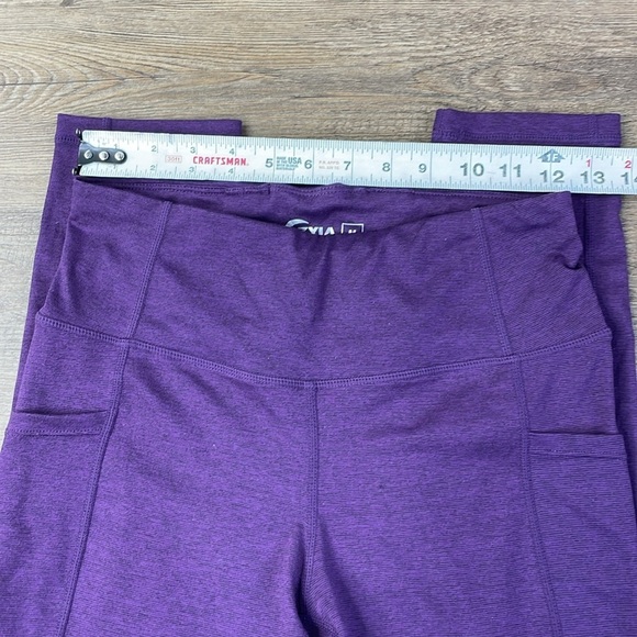 Zyia Active Women’s Purple Crop 25” Leggings, size Medium - Picture 5 of 8